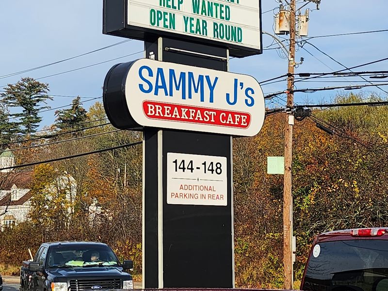 Sammy J's Breakfast Cafe exterior